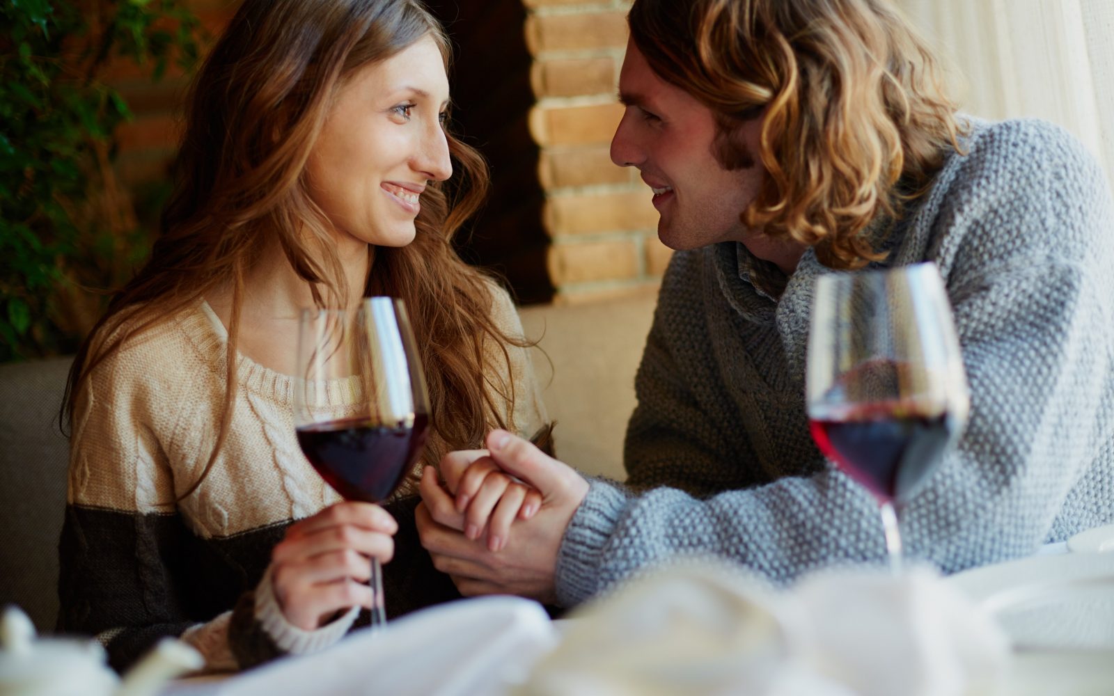 Kaj se dogaja z nami, ko smo pijani od ljubezni