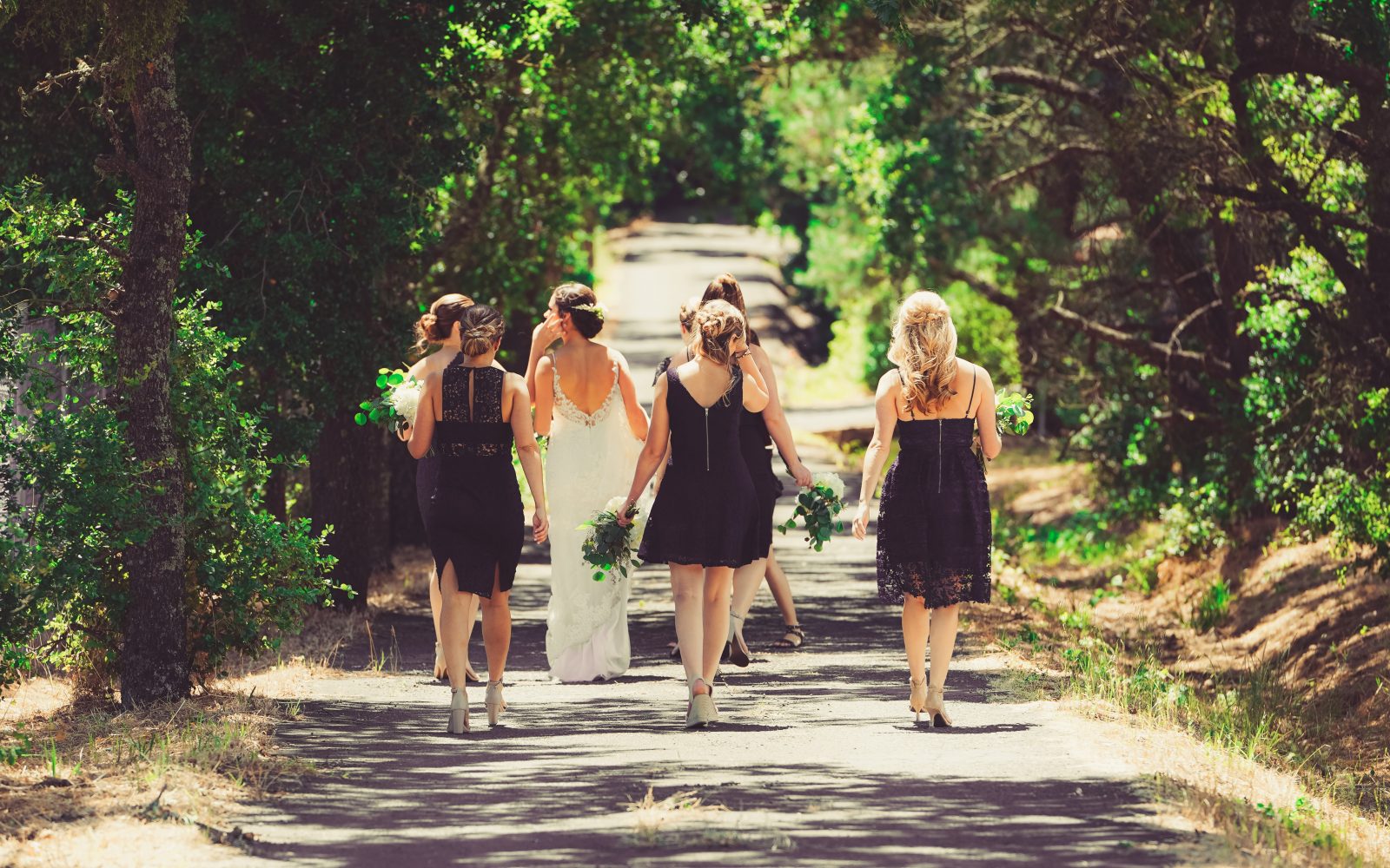 8 stvari, ki jih kot gost na poroki ne smete narediti