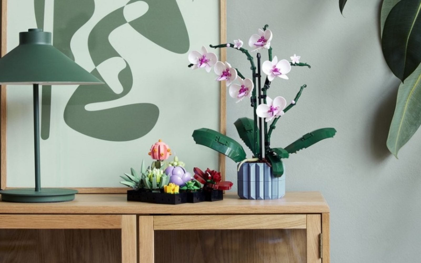 LEGO za odrasle: orhideja in sukulente, ki jih ni treba zalivati