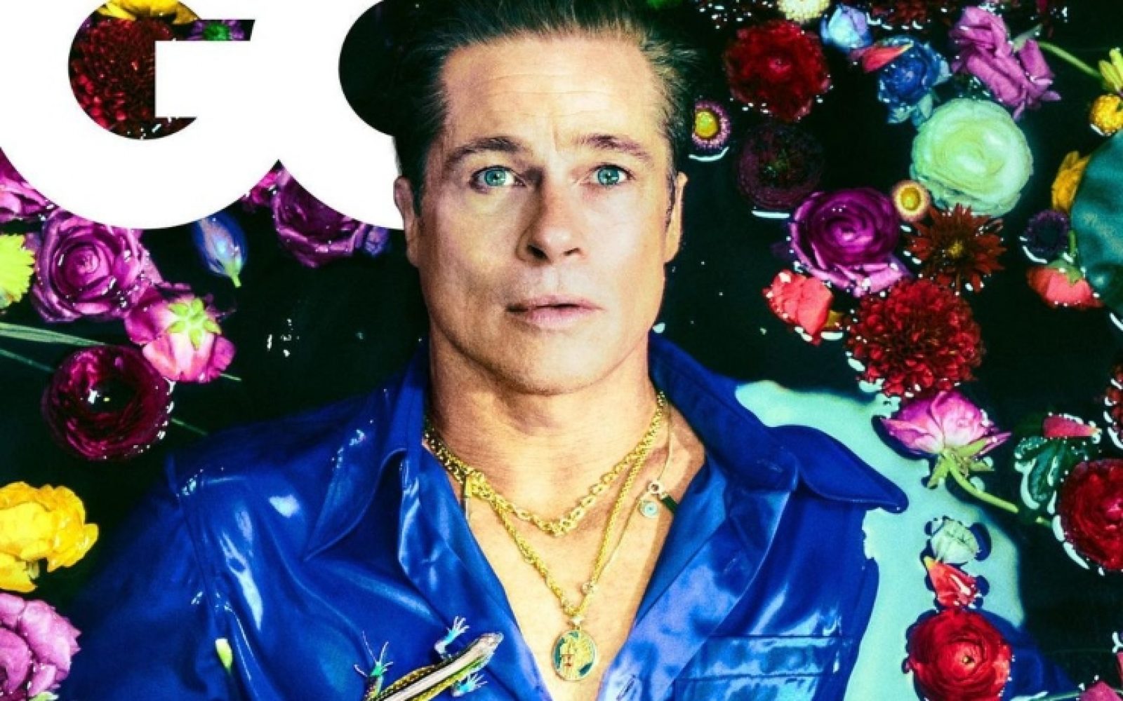 Šok zaradi naslovnice z Bradom: “Manjka samo še krsta”