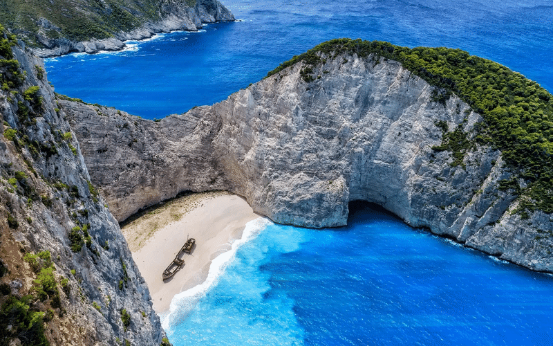 Med 10 najlepšimi plažami v Evropi je le ena grška