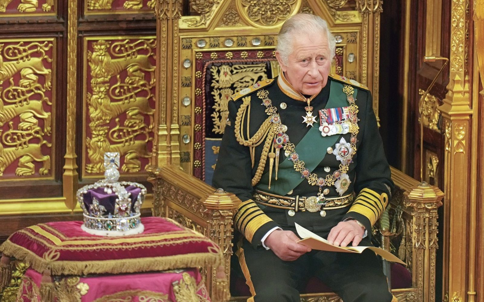 Kakšno vladarsko ime bo nosil novi britanski kralj?