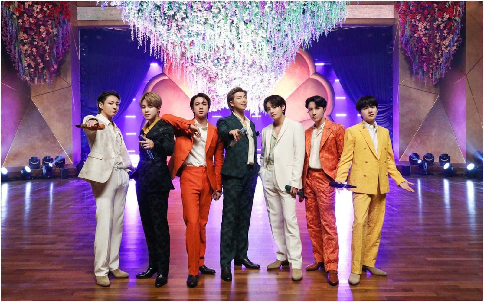 Korejski pop Band BTS bo moral v vojsko