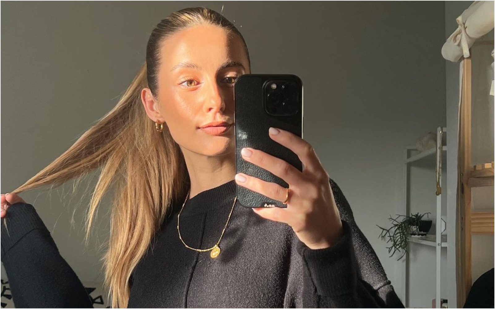 Trik, s katerim bodo vaši lasje izgledali kot iz salona