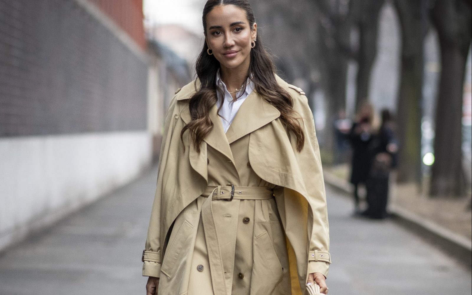 V trgovine so prispeli prvi trenčkoti – tukaj je 10 najlepših!