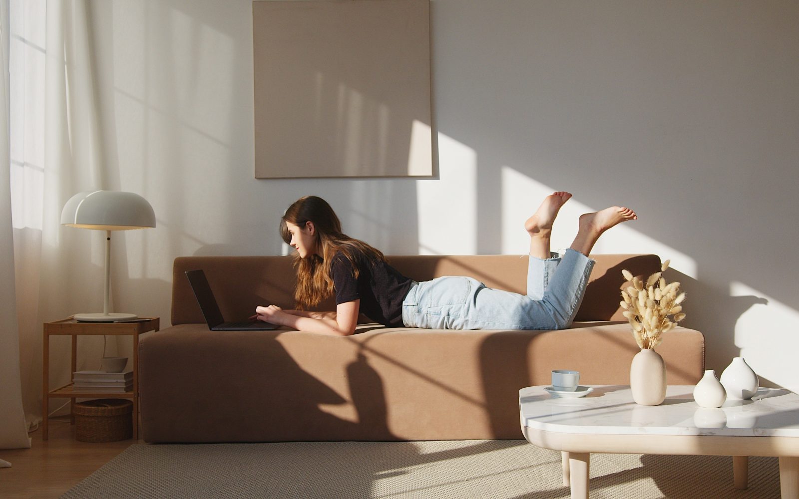 Pri iskanju partnerja upoštevajte “teorijo kavča”