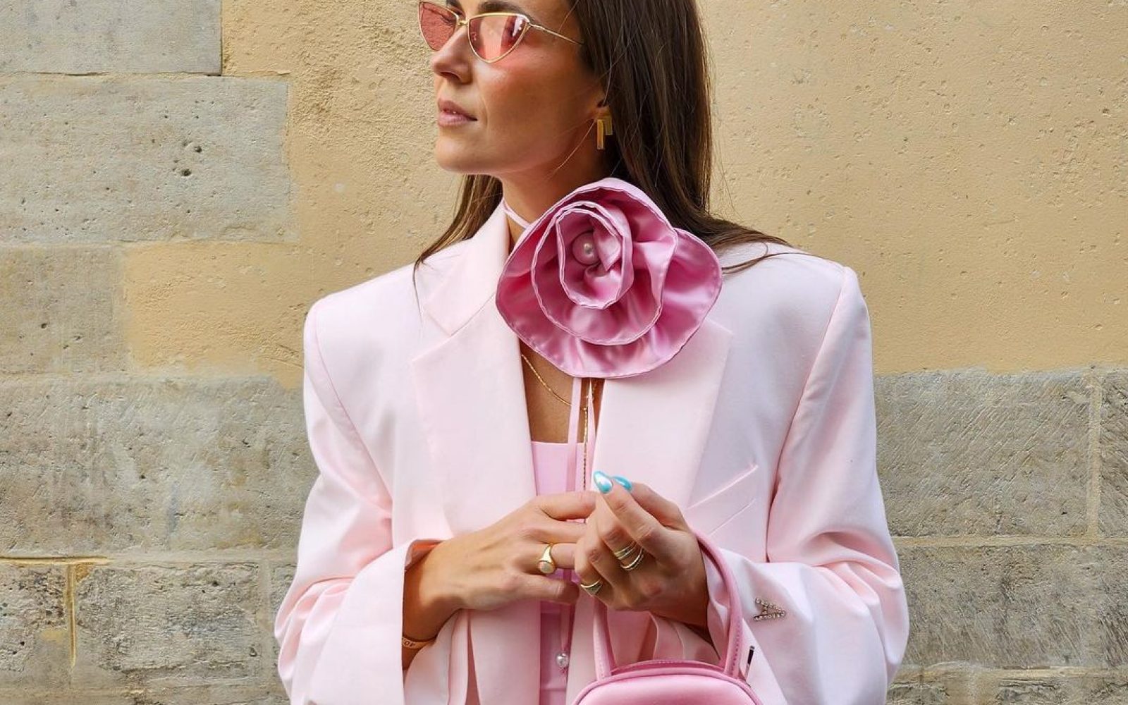 Cvetlični trend malo drugače: nosite ga kot 3D okrasek!