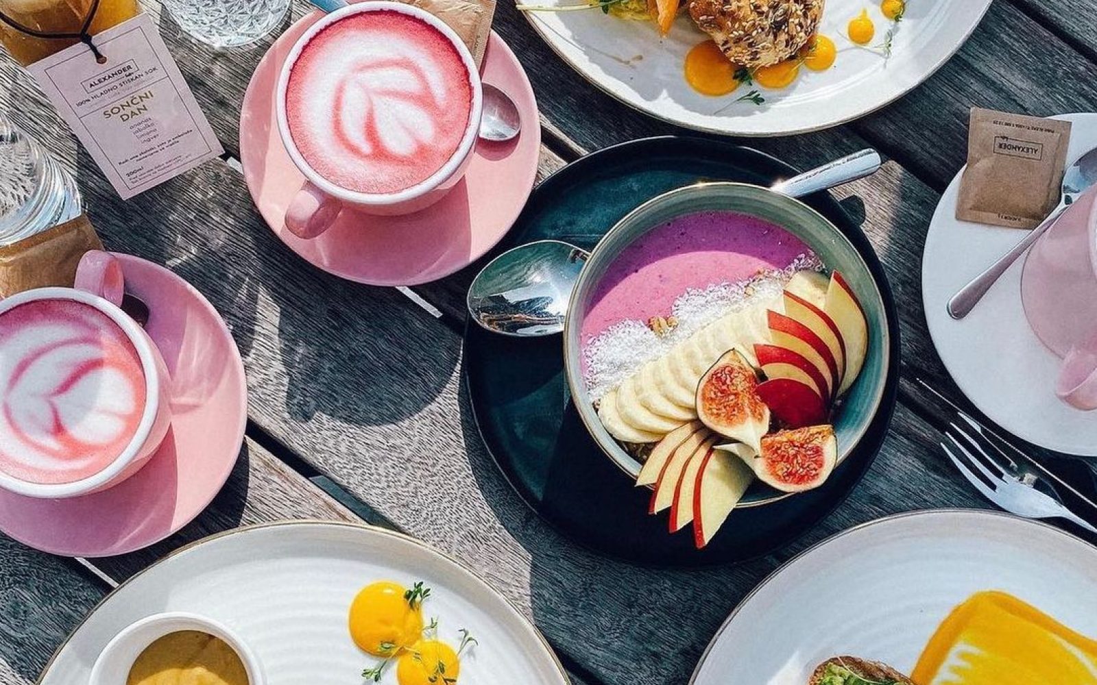 Lokal v Mariboru, kjer lahko pijete najbolj fotogenično kavo