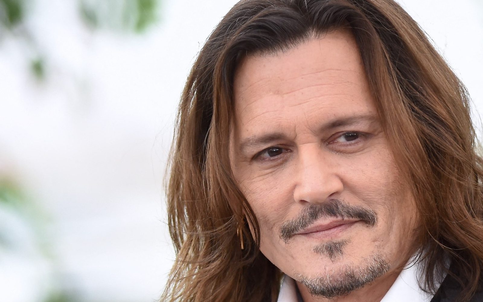Johnny Depp: “Ponosen sem na svoje gnile zobe!”
