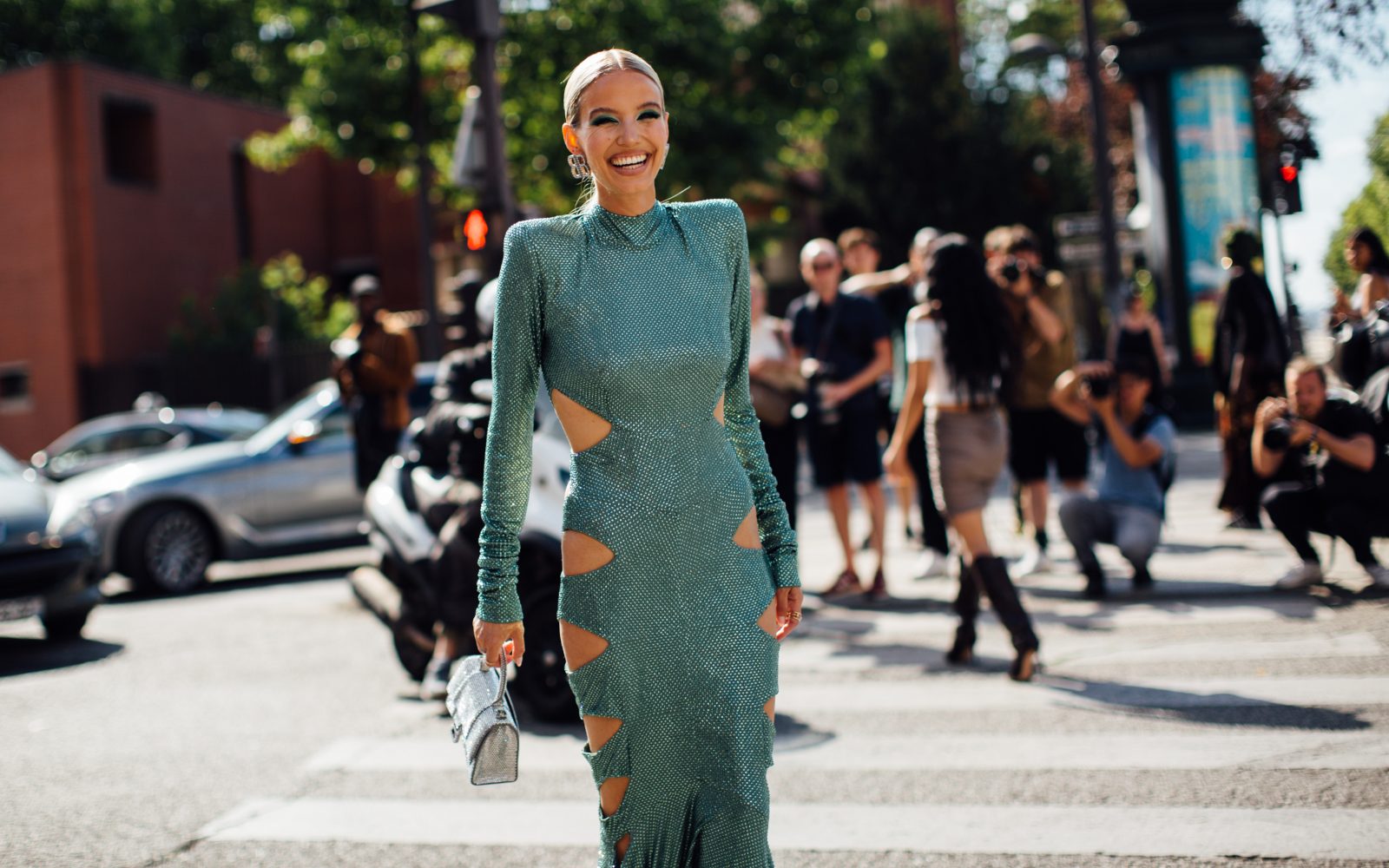 Kako danes ustvariti brezčasno in ‘svojo’ garderobo, ki odraža nas?