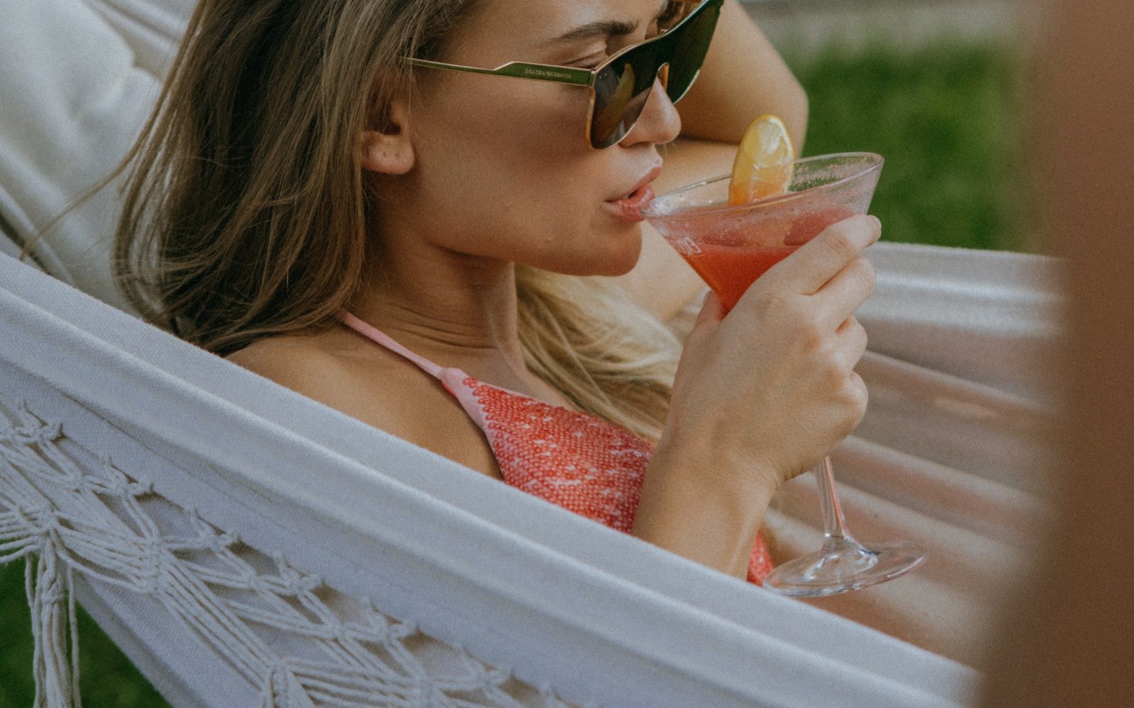 Želite piti manj alkohola? Preizkusite to metodo.