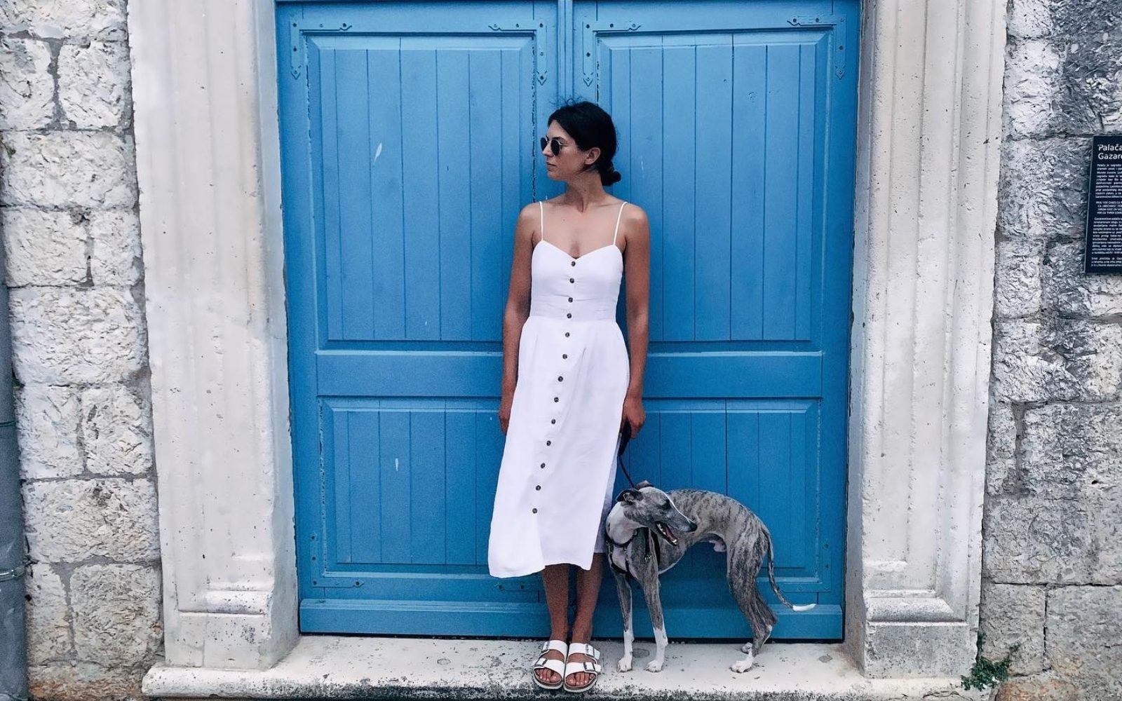 Naša znana manekenka pričakuje dvojčka!