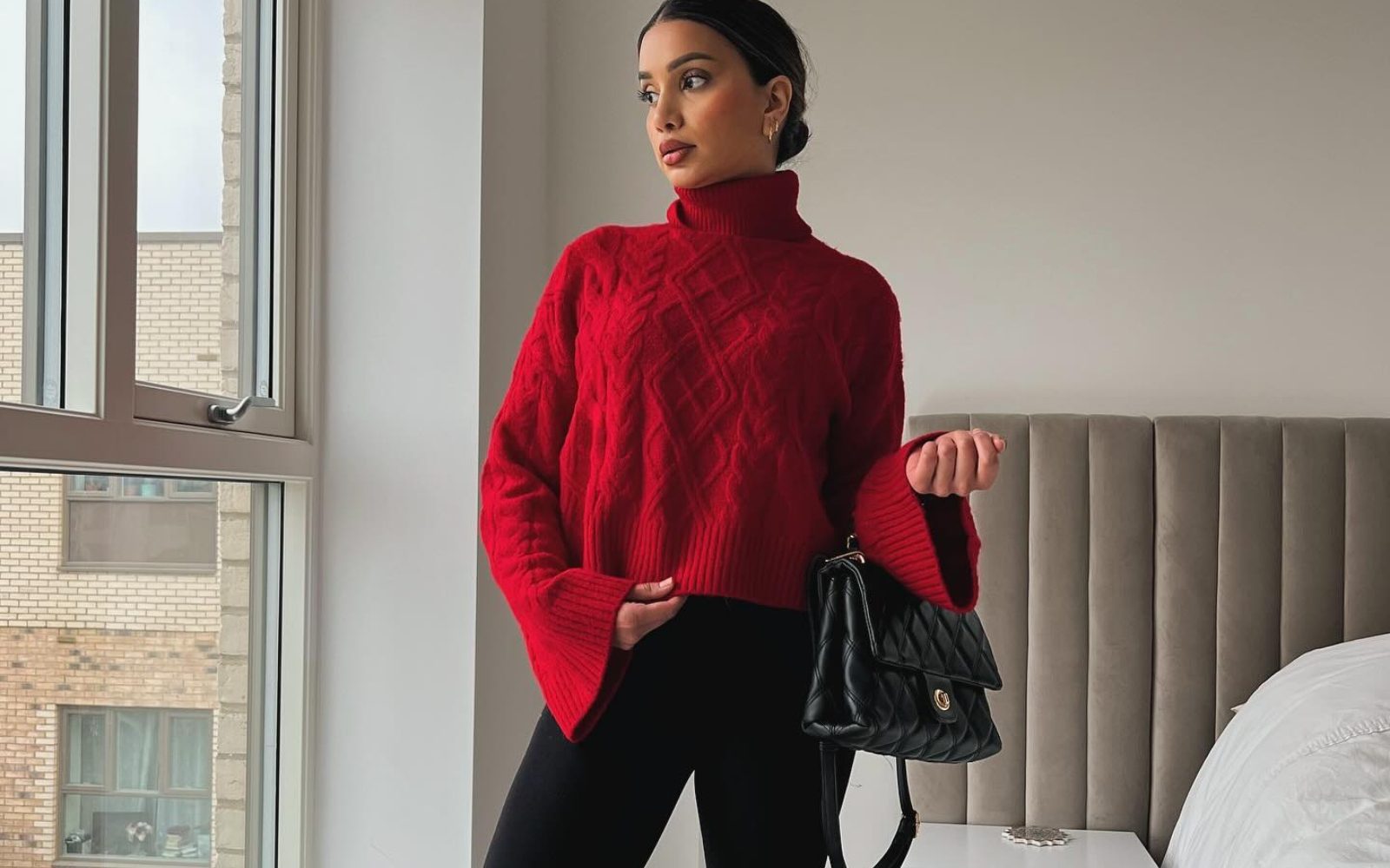 5 trendi načinov, kako nositi rdeč pulover