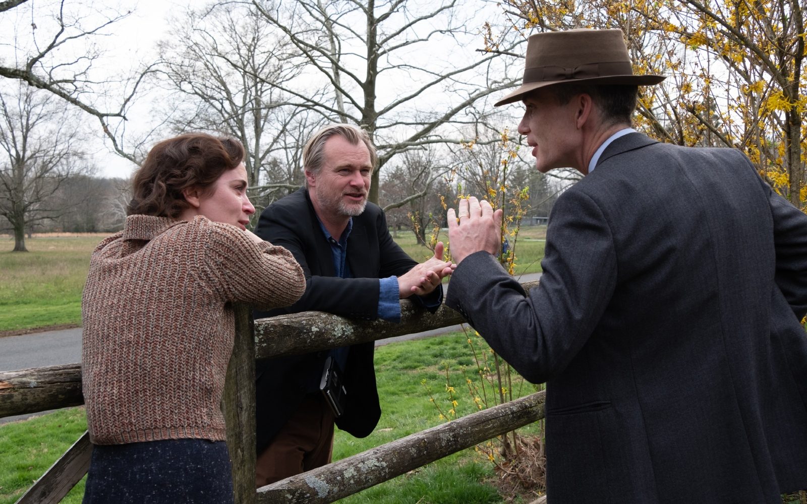 Razlog, zakaj slavni režiser na snemanjih prepoveduje uggice